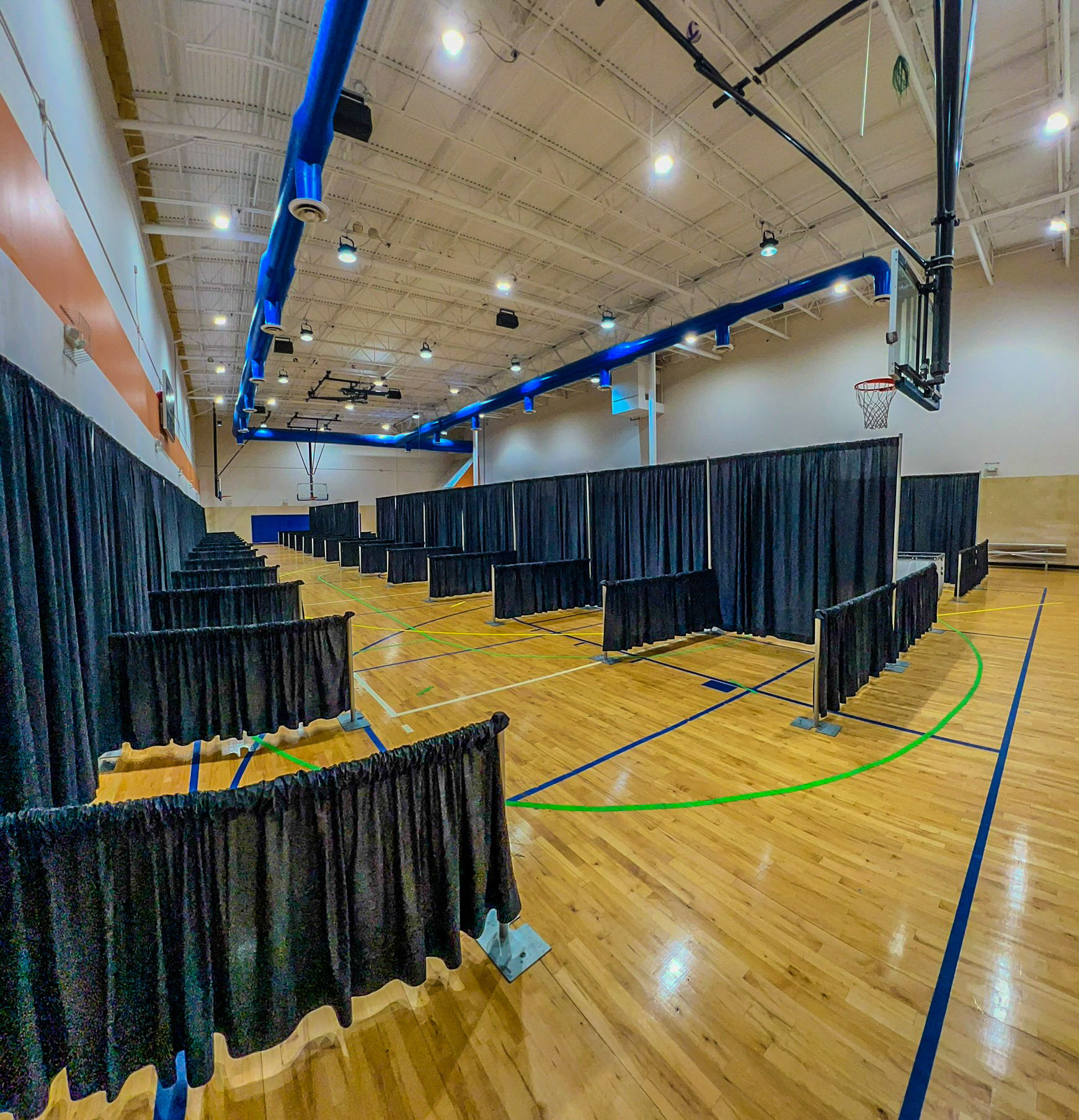 Pipe & Drape Expo Convention Booth - Image 4